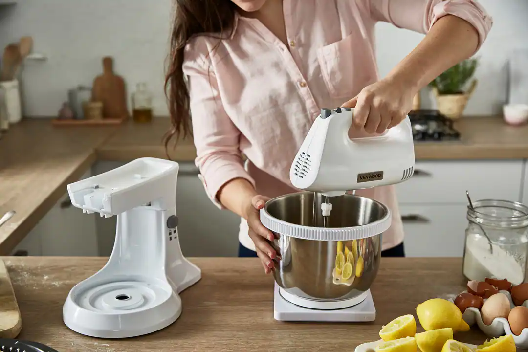 The Ultimate Guide to the Best Hand Mixer for Baking