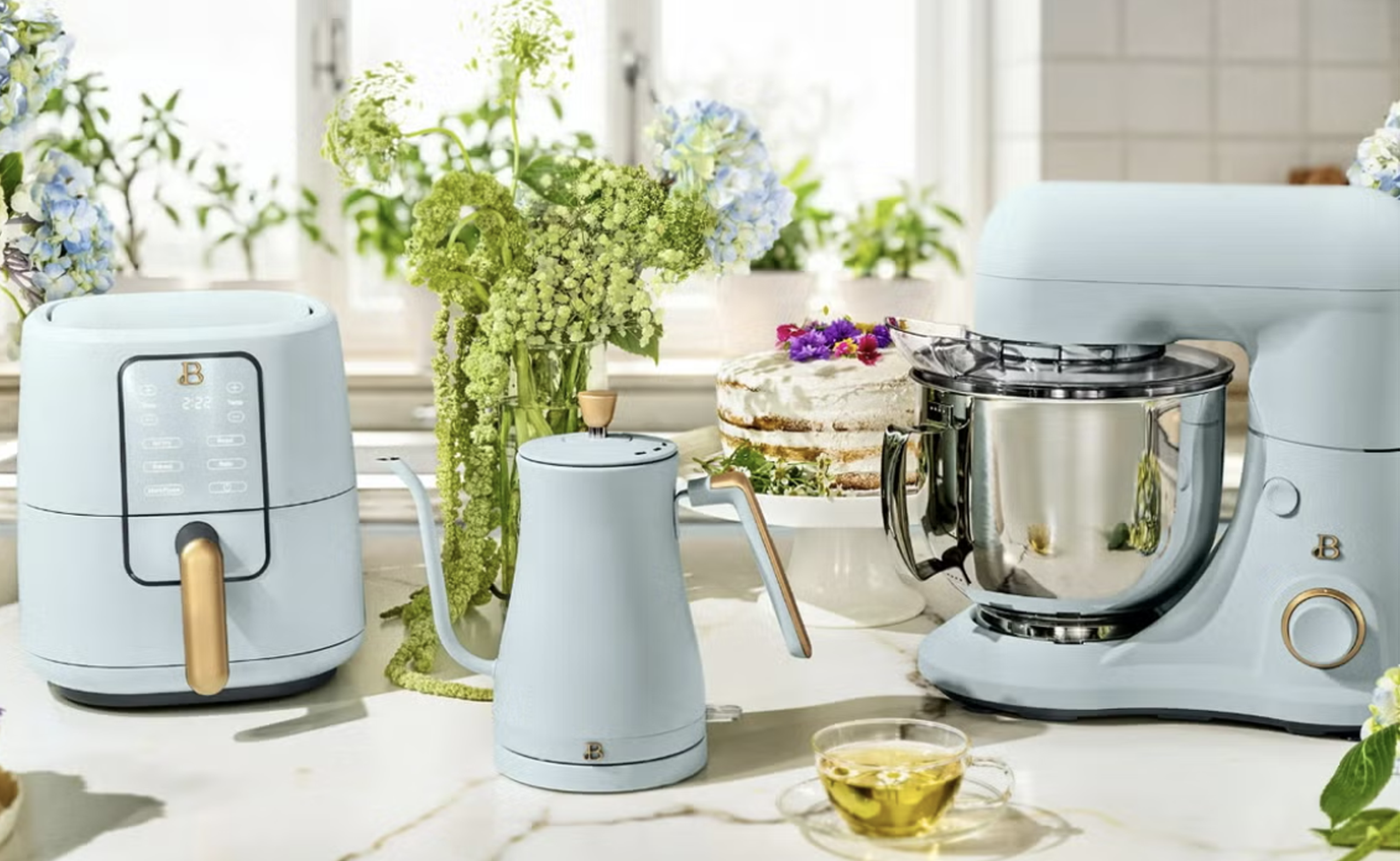 What Is a One Touch Speed Control on a Hand Mixer?